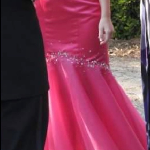 Prom Dress - Picture 2 of 4